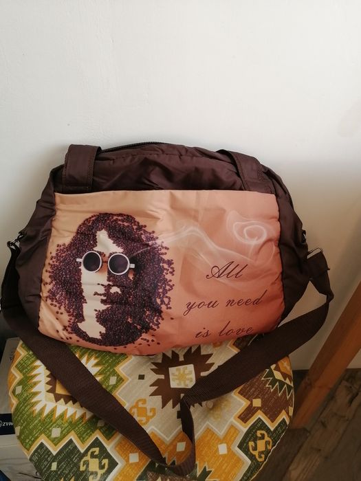 Матрёшки из дерева группы Битлз