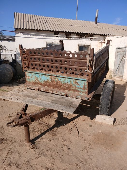 Трактор МТЗ-82...