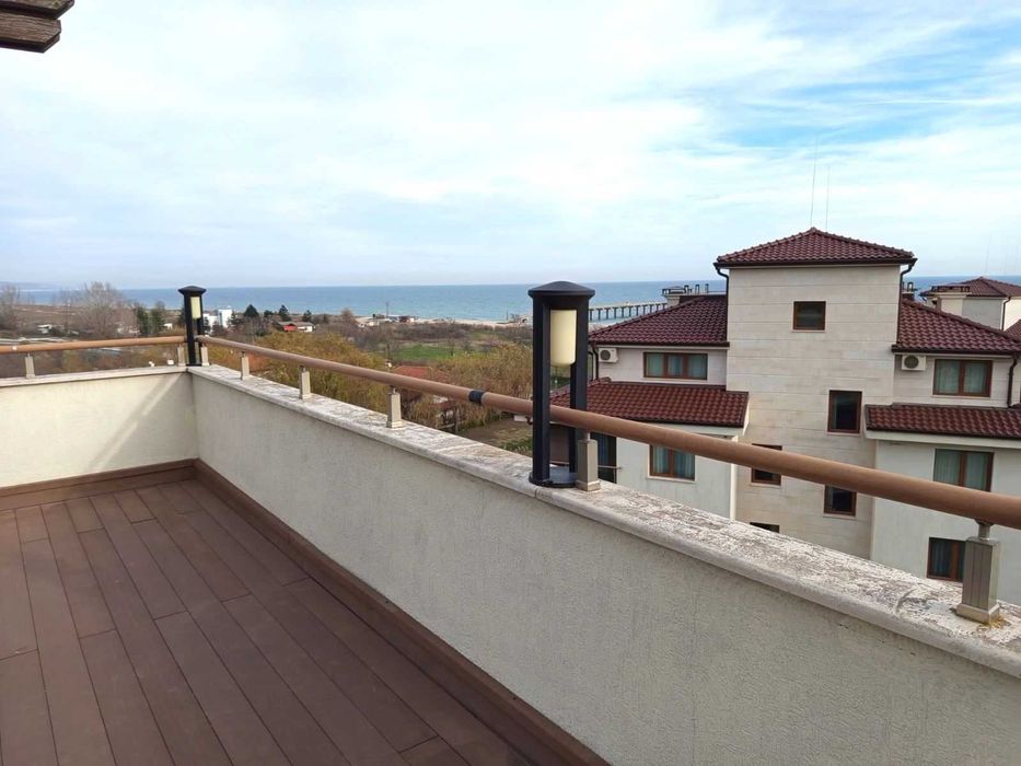 Продава се Тристаен апартамент в с. Шкорпиловци, Област Варна - 212 кв.м за 479 €/кв.м - Снимка #23