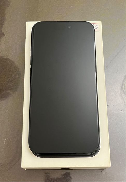iPhone 15 128GB (Black)