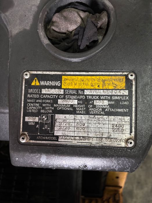 Vand Motostivuitor, Stivuitor Gas Caterpillar 2.5t