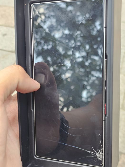 REDMAGIC 9 Pro snapdragon 8 gen 3

Snapdragon 8 Gen 3 Mobile