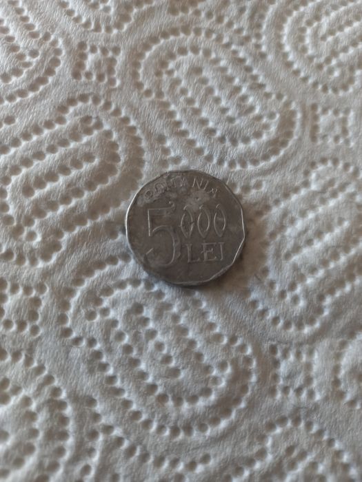 Moneda de 5000 lei