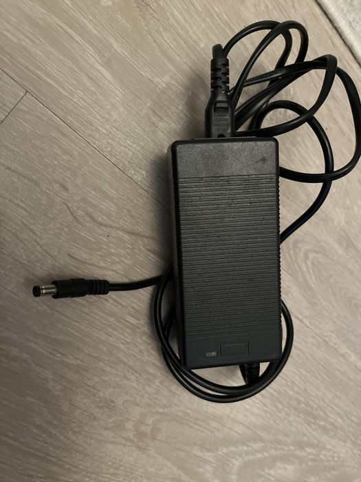 Vand trotineta electrica myria