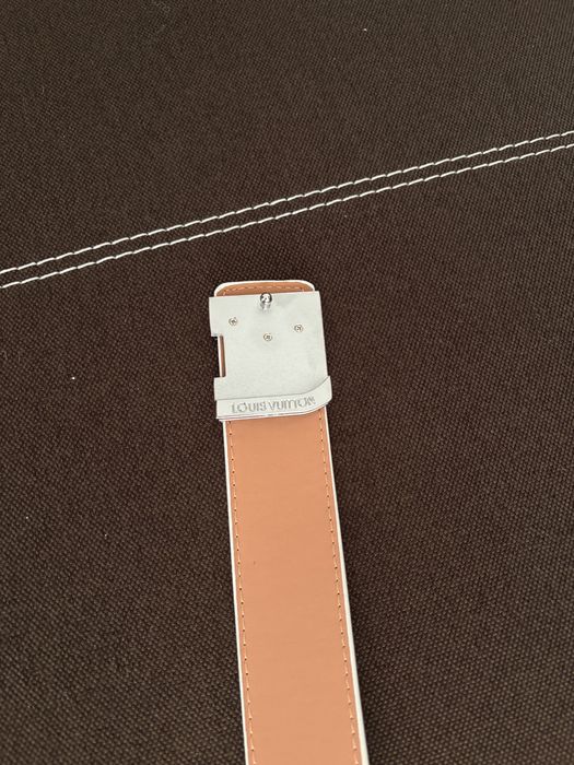 Curea Louis Vuitton – Ediție Specială Cartoon Graphic (110 cm)