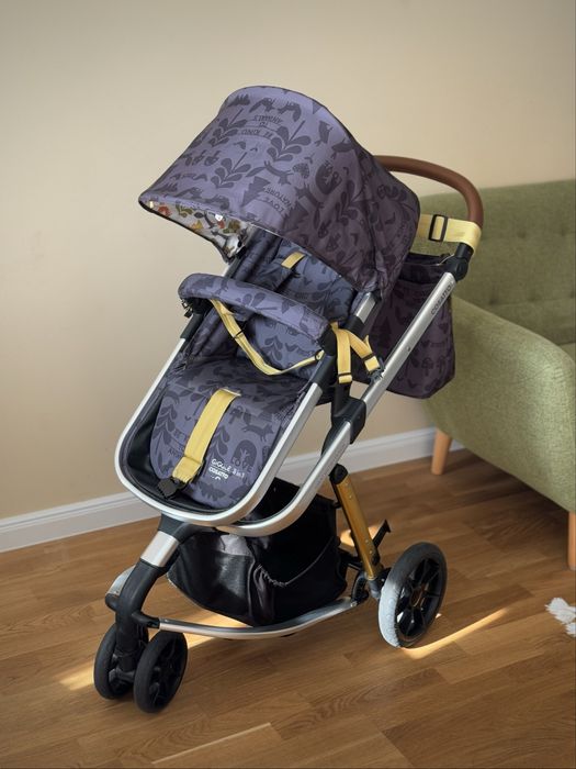 Cosatto Giggle 3 в 1 плюс ISOFIX база, чувалче и чанта