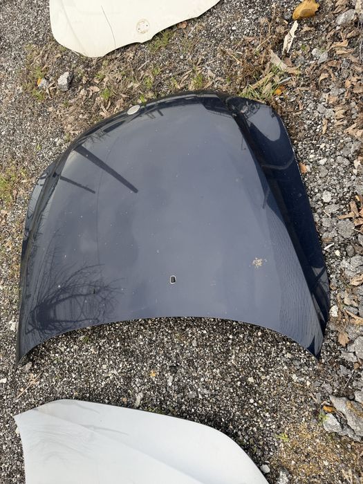 Преден капак бмв е60 е61