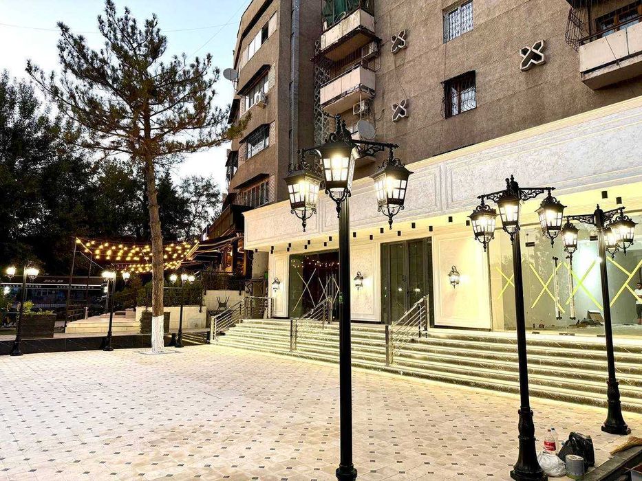 Продается помещение 107+156м2  Ориентир: B&B, Французское посольство