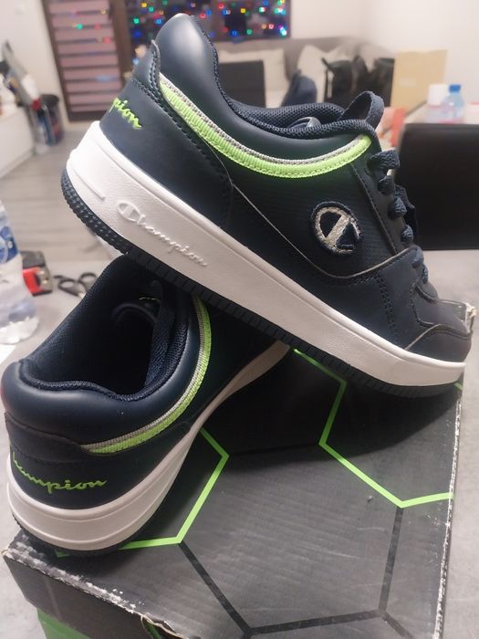 Маратонки Champion