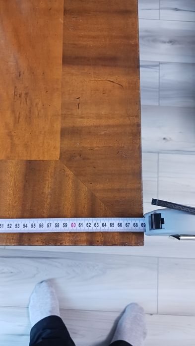 Трапезна маса, запазена