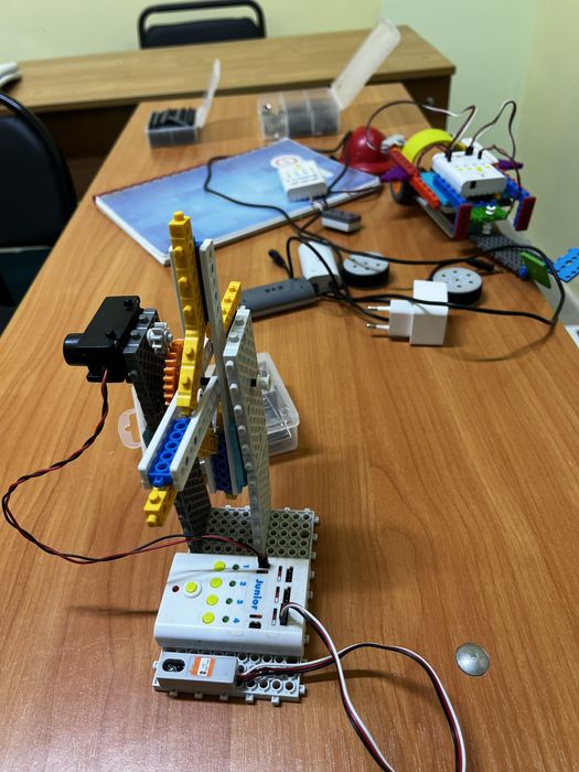 Набор конструкторов (провессиональных)