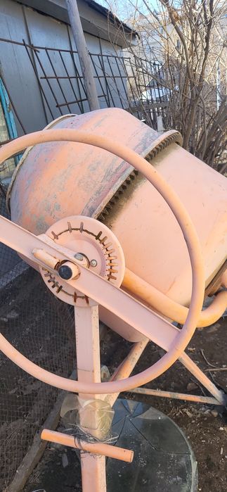 Бетонномешалка 180 литров