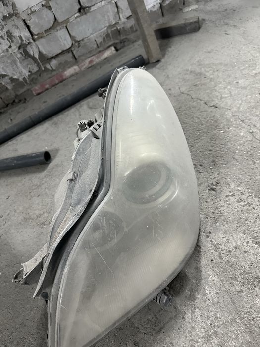 Фары Мерседес CLS C219