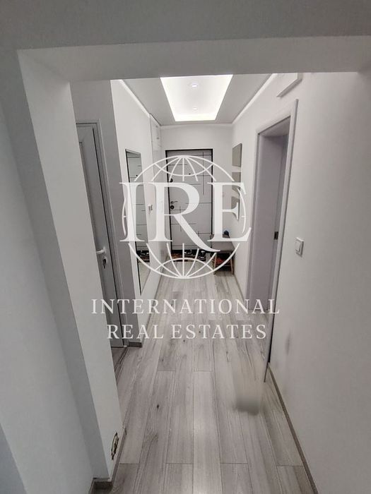 Продава се Четиристаен апартамент в Варна, Левски - 82 кв.м за 1427 €/кв.м - Снимка #1