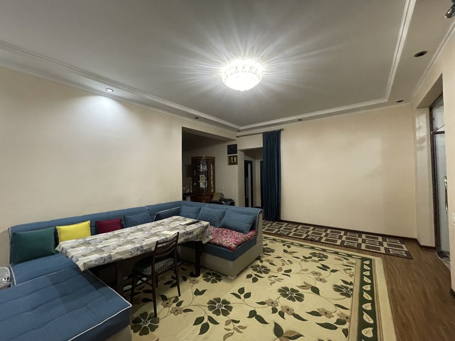 Продается дом 3,5 соток. Все условия есть.