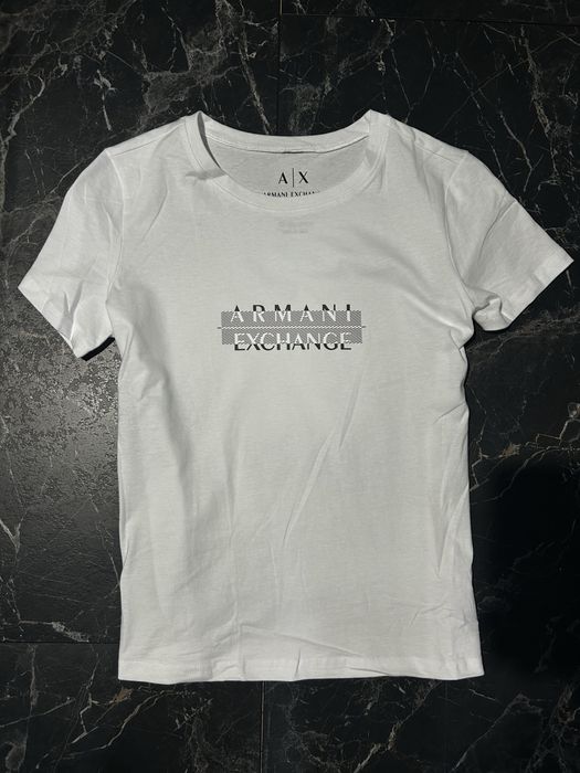 Дамска тениска Armani Exchange, размери S и М