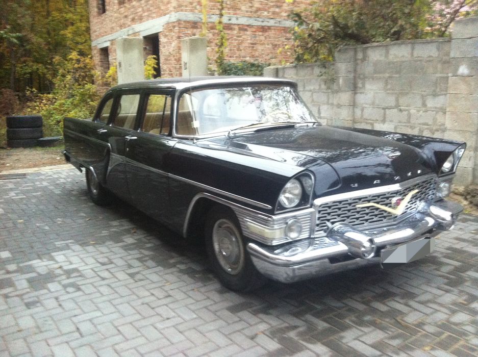 Чайка Газ-13 продам или  обменяю. Без реставрации.