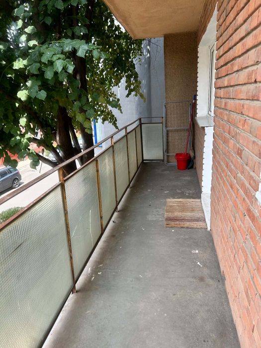 Apartament 1 cameră, etaj 1, zonă Malul Mureșului