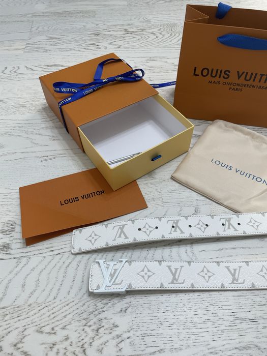 Curea louise vuitton