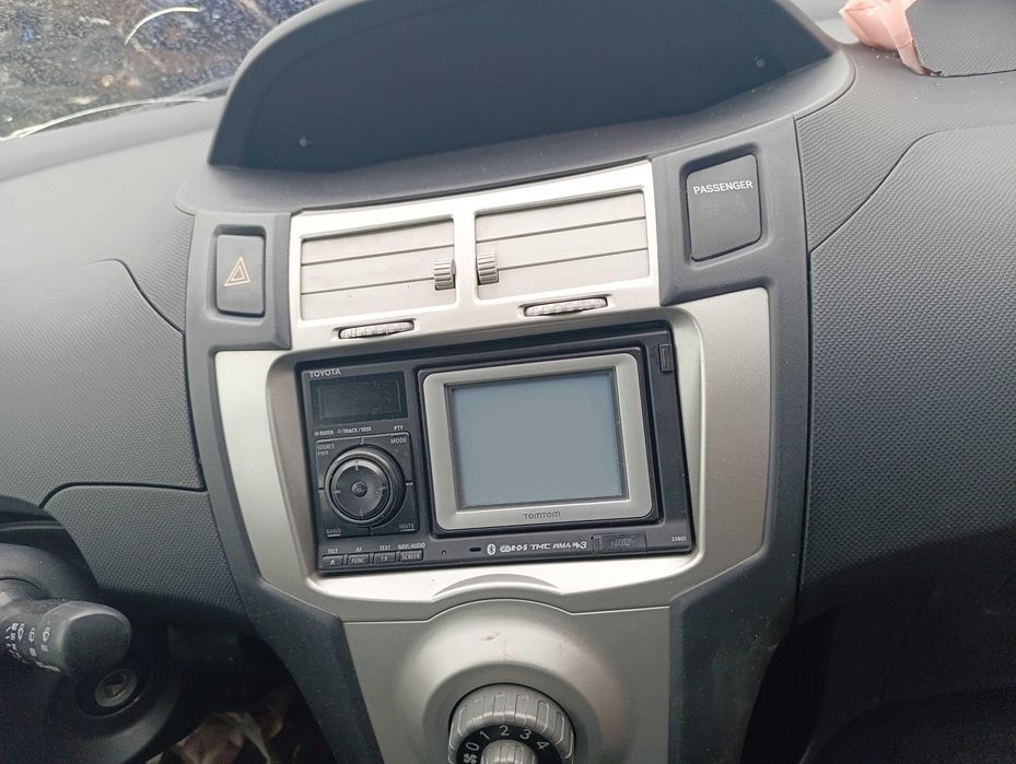 Toyota Yaris II 1.3 бензиин 87 к.с. 2SZ 2007г. НА ЧАСТИ