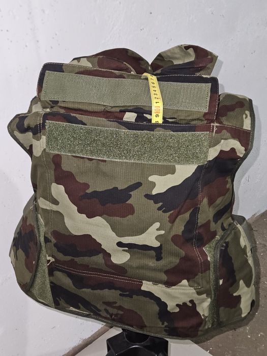 Vesta tactica cu buzunare pentru placi balistice