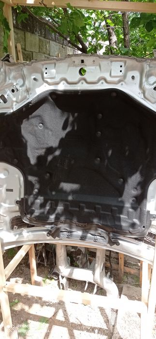 Капот Мерседес w211