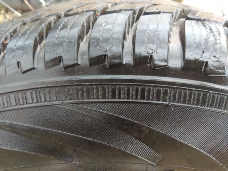 anvelope Nokian iarna + jenti R13 165x70