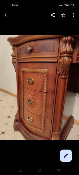 Спальный гарнитур