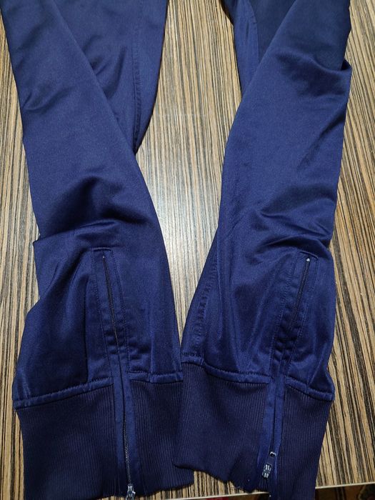Pantaloni trening givova