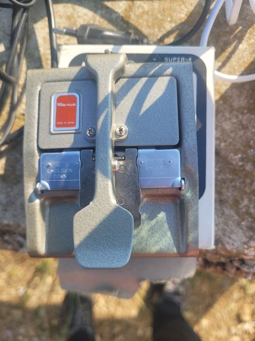 Vand 3 case de marcat profesionale toate la pachet la pretul afisat