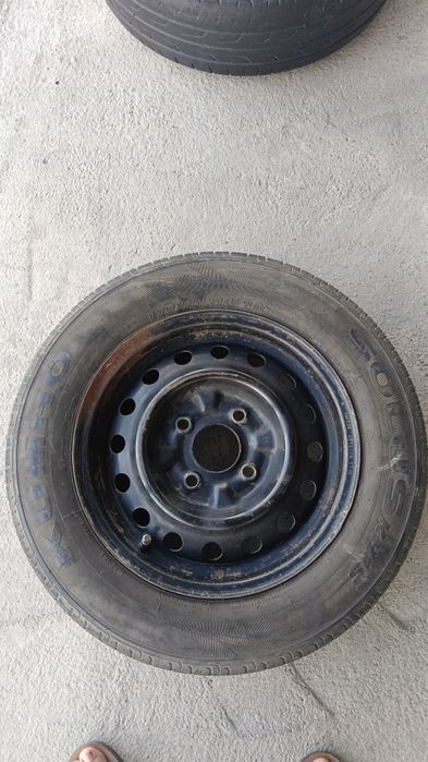 Продам летнию резинy!