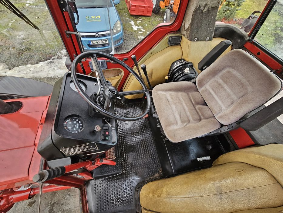 Tractor CASE International 856 XL
