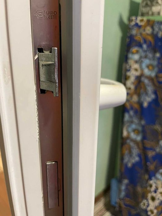 Usa TERMOPAN Alba PROFILINK Noua . Dimensiune: 2000 mm x 980 mm