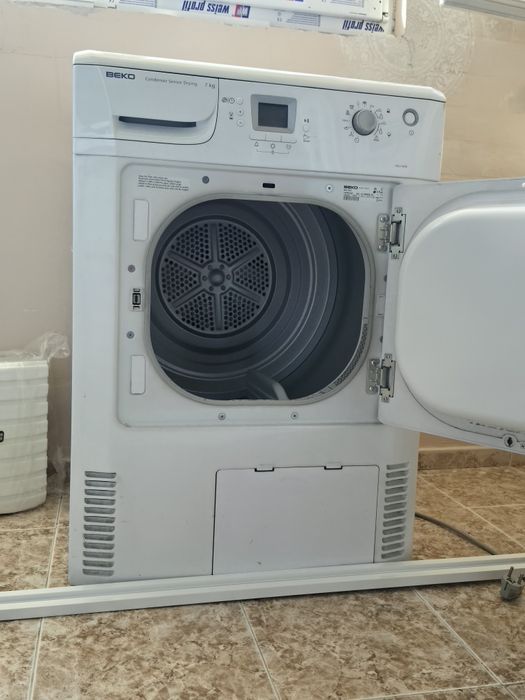 Сушилня Beko - DCU 7670