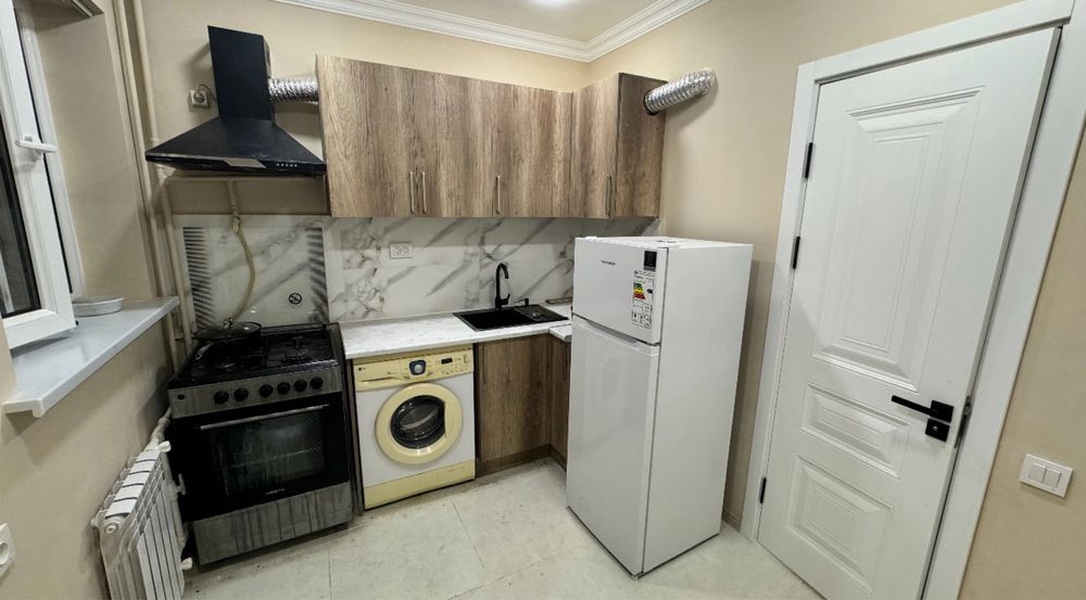 Срочно Продается Юнусабад 2 кварталь 1/3/4 45000