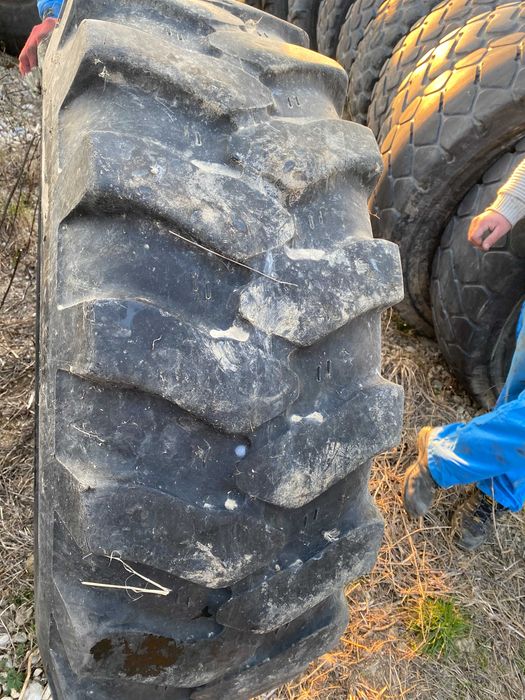Cauciuc 15.5 R25 Mitas