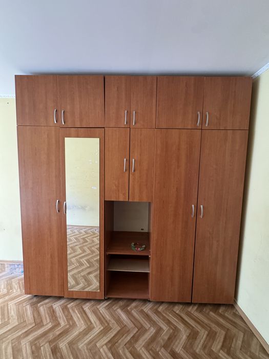 Шкаф для одежды , шифоньер