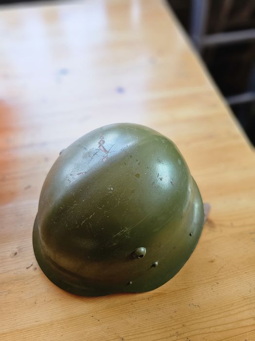 Българска военна каска