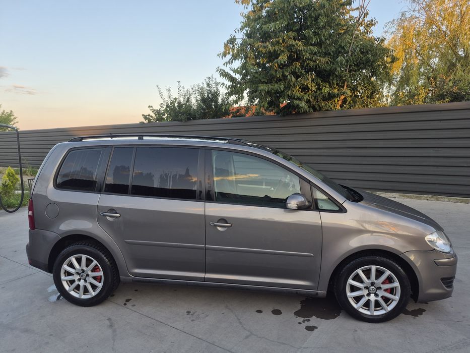 Volkswagen Touran 1.9 ,2009