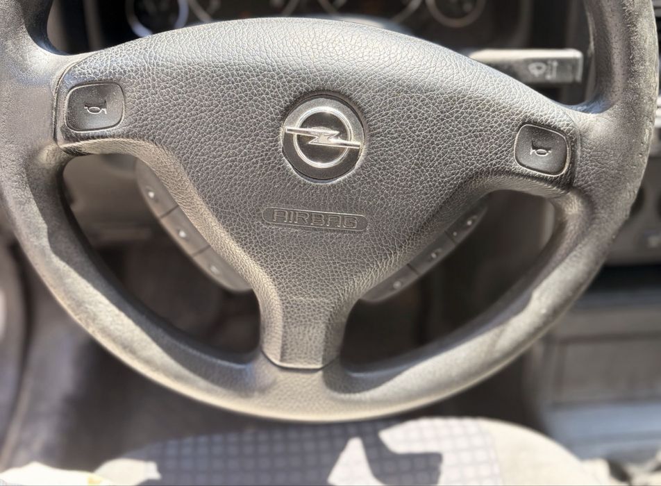 OPEL Astra 2004 — imagine 5