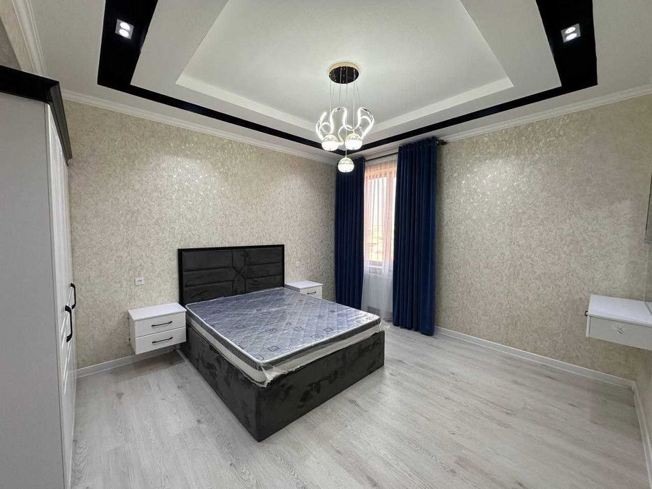 5 комнатная квартира на 3 этаже 108кв/м, в Самарканде