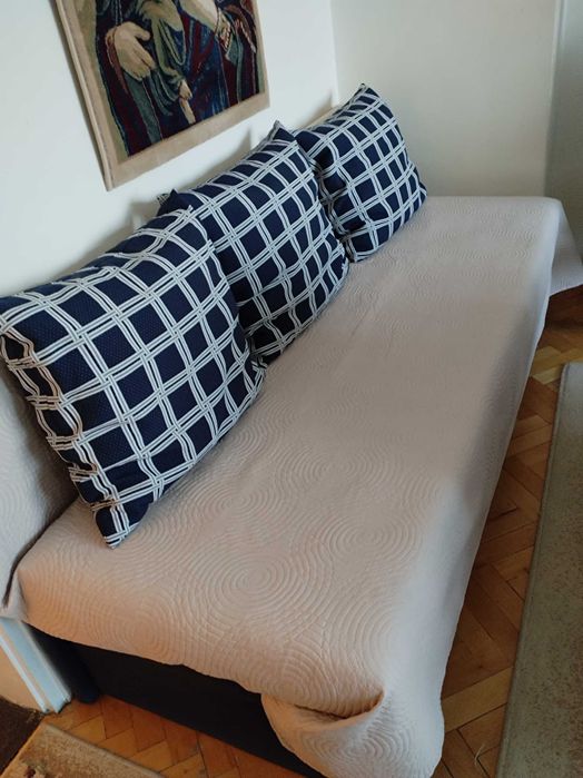 Диван за всекидневна