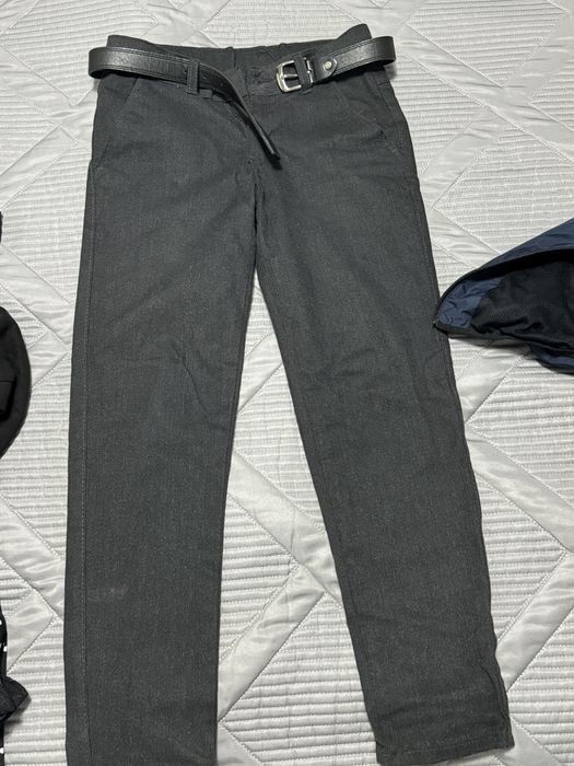 Продам джинсовые и классические брюки