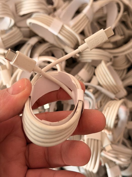 Cabluri alimentare Premium USB-c si C-C