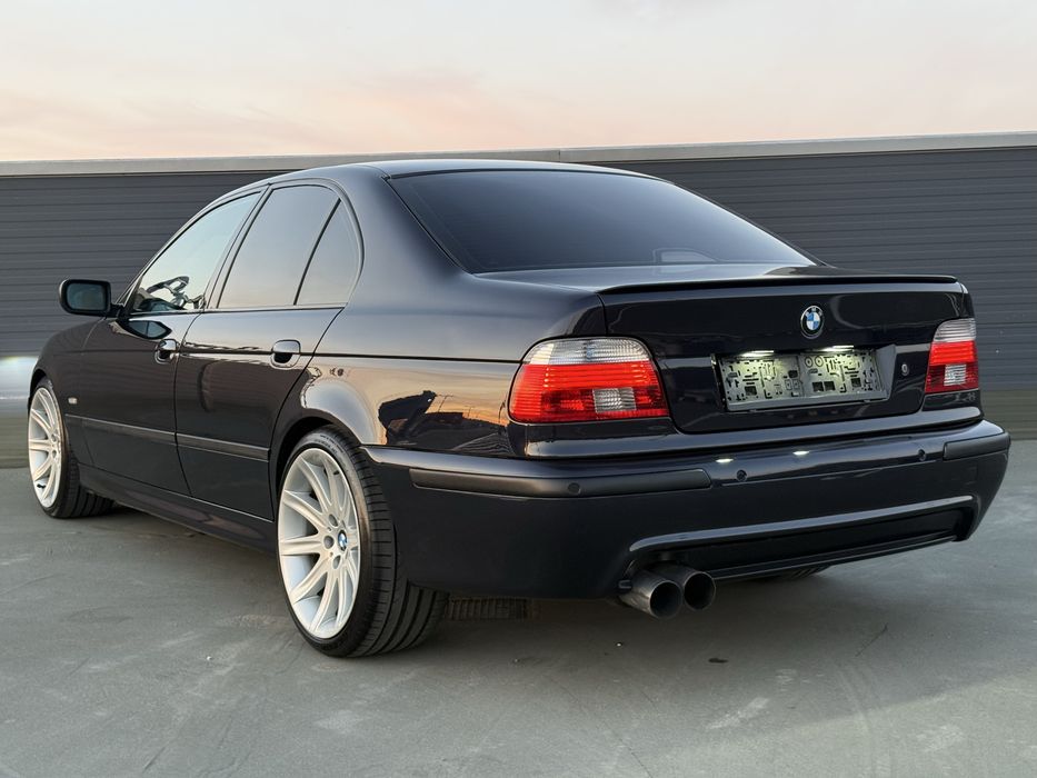 BMW Seria 5 E39 520i 170 CP Euro 4 individual M Paket Facelift Limuzina an: 2002 Raritate Xenon Trapa Piele Jante