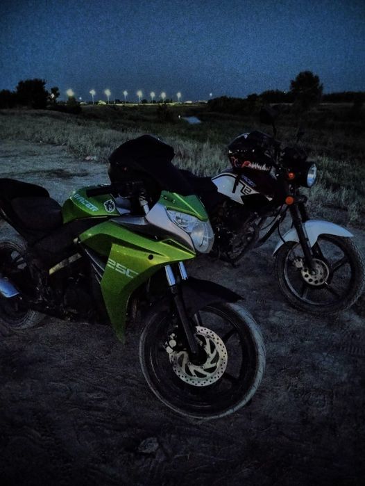 Продам мотоцикл .