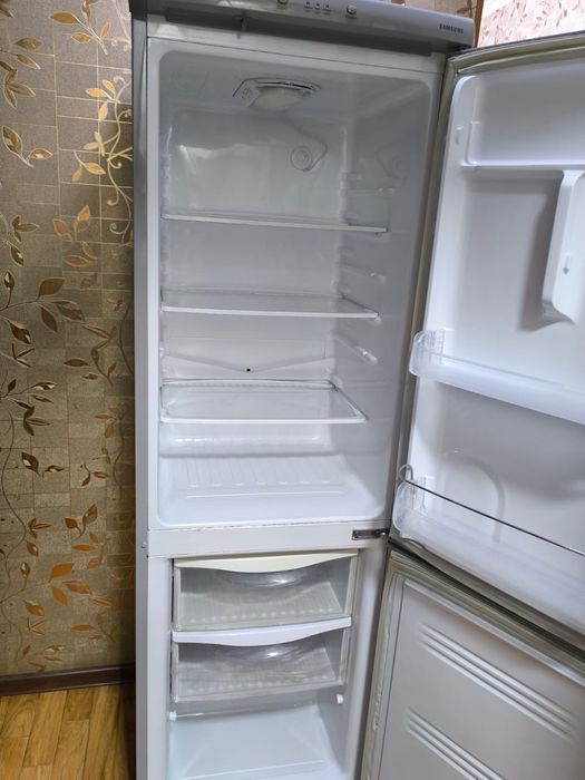 Холодильник  в хорошем состоянии