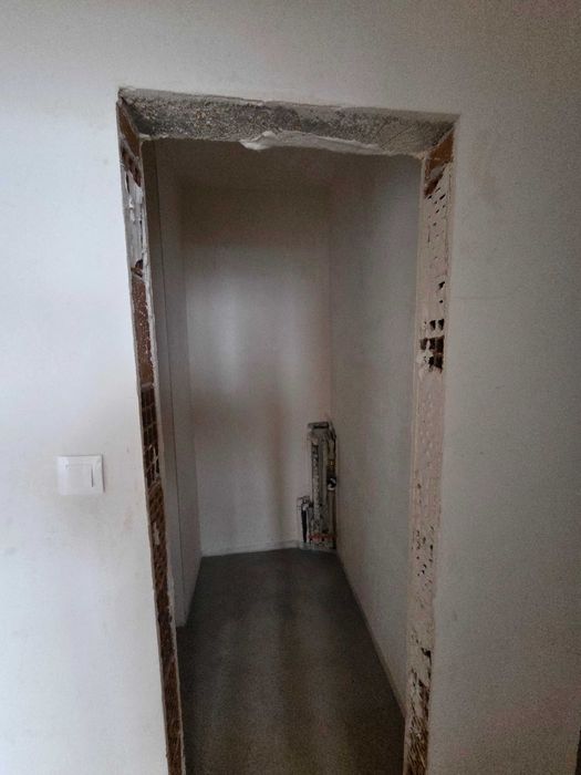 Продава се Тристаен апартамент в Пловдив, Съдийски - 100 кв.м за 888 €/кв.м - Снимка #3