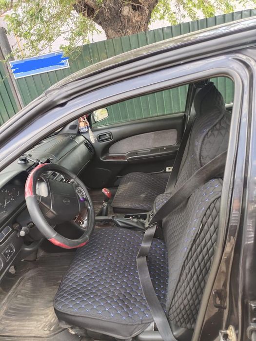 Срочно Nissan Maxima 1996