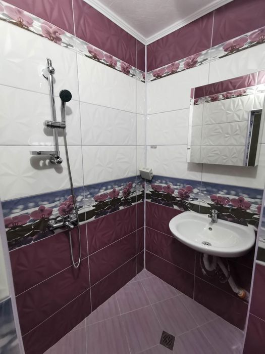 Дава се под наем Двустаен апартамент в Бургас, Изгрев - 65 кв.м за 378.93 € - Снимка #1